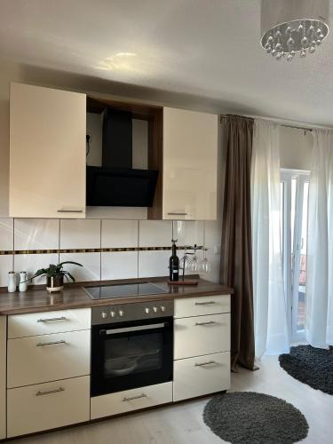 virtuve, Ferienwohnung Hügel Blick (Ferienwohnung Hugel Blick) in Abentheuer
