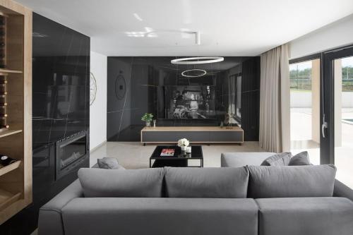 Villa Nostra Libertas by Istrialux in เนเดสชีนา
