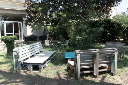 สวน, Auberge de Jeunesse HI Arles in อาร์ลส์