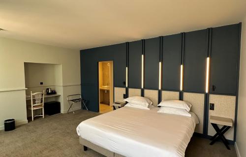 Hôtel Le Médiéval Palais des Papes Room Type - Suite