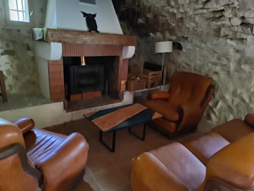 Le Relais Provençal (Le Relais Provencal) in Les Omergues