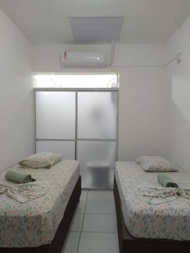 Twin Room with Fan image 3