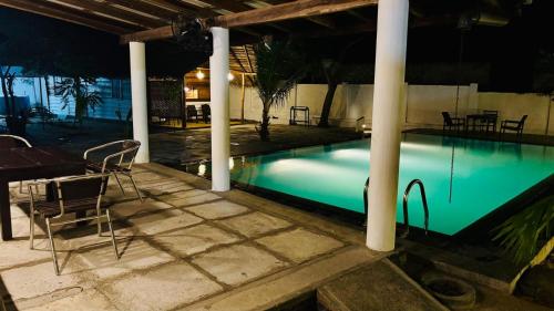 hotel photo