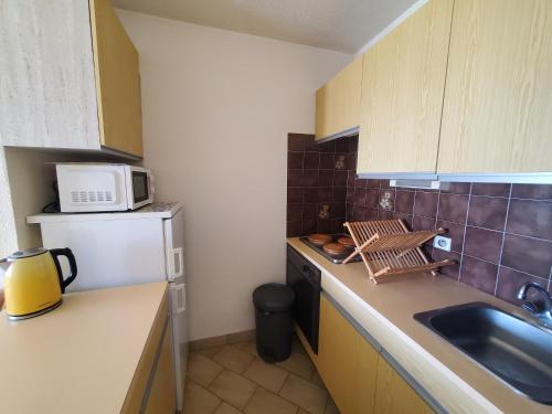 Two-Bedroom Apartment with Terrace image 4