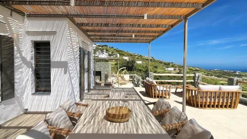 Mythic Villa