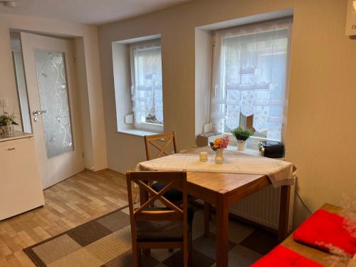 Ferienwohnung Heyne in Weinbohla