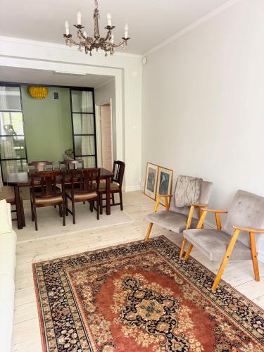 #TOOLONTORI Beauty in great location in Töölö