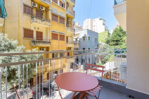 Tulip 2BR Apartment in Gemayze - image 10