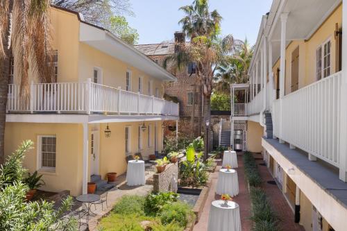 Dauphine Orleans Hotel - image 11