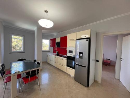 Deluxe Apartment image 9