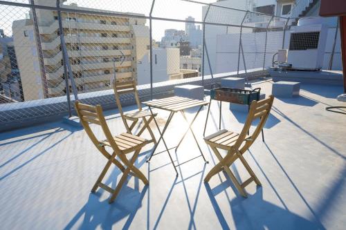 AM's 701 Ikebukuro 5 min Shinjuku Station 13 min Shibuya Station 19 min