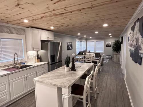 Bergland Bay Bungalow in Bergland