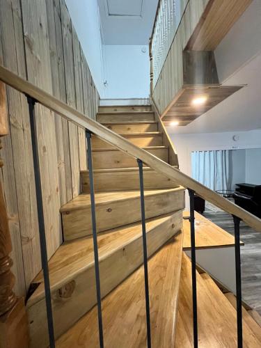 Homefeel Stylish Modern House in Šambora (QC)