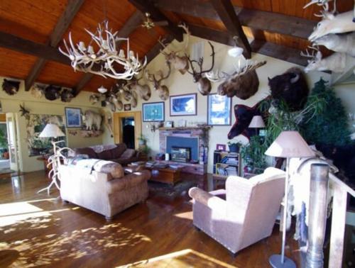 Whitebird Summit 5- room Lodge in Vaitbirda (ID)