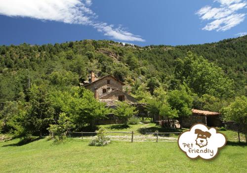 La Pegatera Masia rodeada de bosque ideal para desconectar - la Clua
