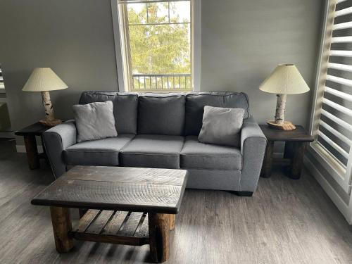 Elkwater Lake Lodge and Resort in Elkwater (AB)