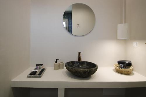 Airy Suites Santorini