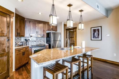 Trailhead Lodge - image 12