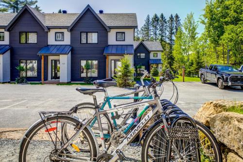 Suites du Lac Moore by Manitonga in Mont-Tremblant (QC)