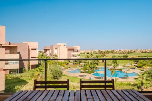 3 Bedroom Apartment with Pool View Prestigia - image 2