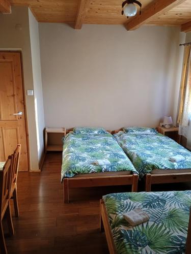 Pod Świerkami Smerek