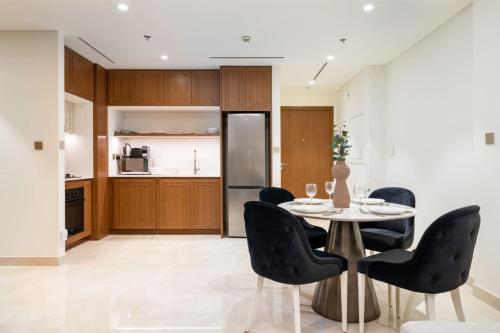 Brand New Stylish 1-Bed Getaway with Private Beach and Palm Views, Dubái (foto 10)
