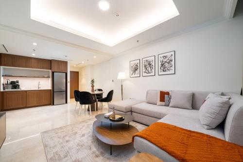 Brand New Stylish 1-Bed Getaway with Private Beach and Palm Views, Dubái (foto 5)