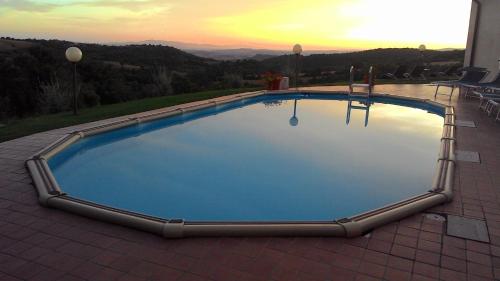 Басейн, Country House La Meria in Семпроньяно
