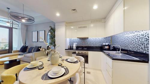 Vacationer Holiday Homes I Luxury 2 Bed Apartment I Business Bay close to Dubai Canal, Dubai (Foto 7)