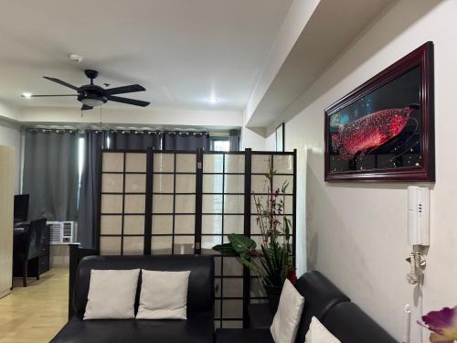 SOHO Condotel near EDSA Shaw MRT SM Megamall Free Pool, Manila