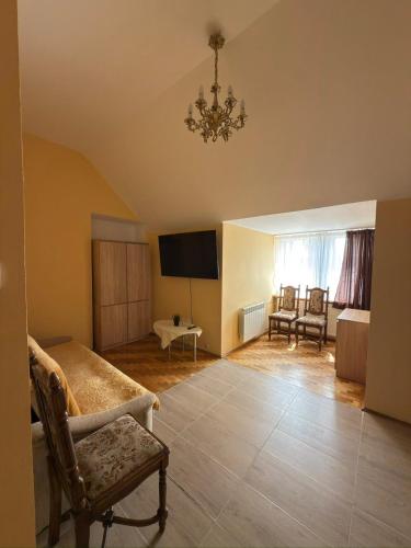 Palac w Czyzowie Szlacheckim in Dwikozy