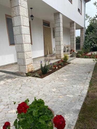 Kosovic Family House 5