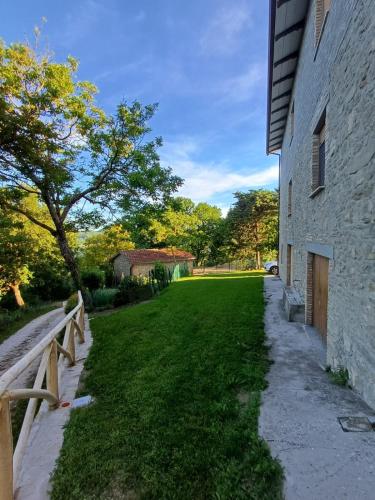 Сад, Dalla Nonna Ida, Casa Vacanze con Vista in Toscana in Сестіно
