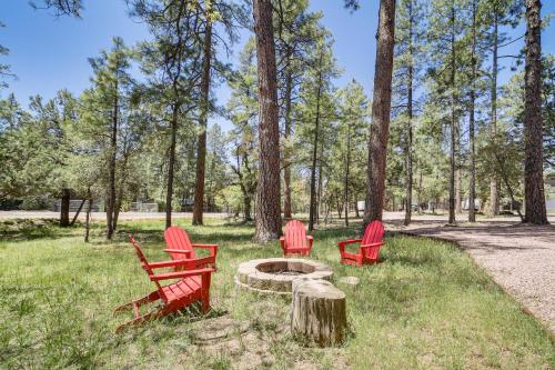 Covered Deck, Private Acreage Log Cabin in Pine, Pine (foto 2)