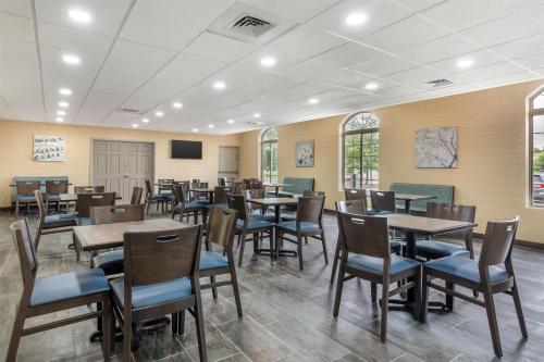 อาหารและเครื่องดื่ม, Best Western Manchester in แมนเชสเตอร์ (CT)