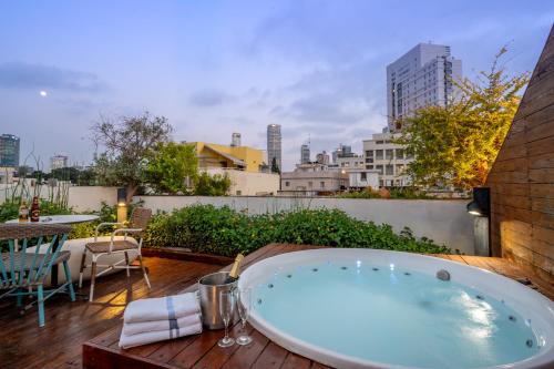 Jacob Shenkin Hotel - image 3