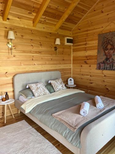 1 double bed