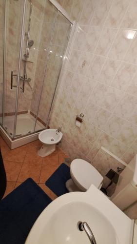 Apartment with Sea View image 5