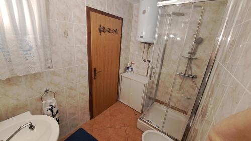 Apartment with Sea View image 6