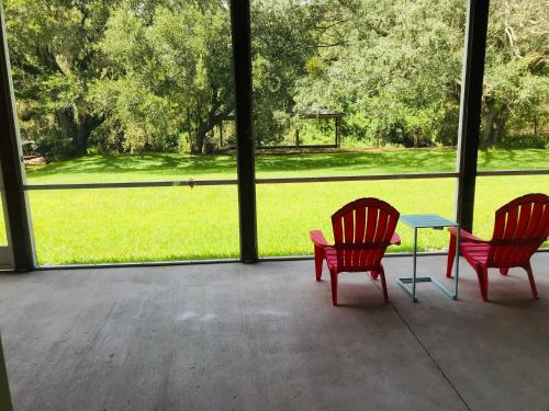 Amazing Waterfront Apt near Disney and Lake Tohoa