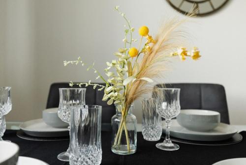 Cambridge House near Addenbrookes, parking! in Great Shelford