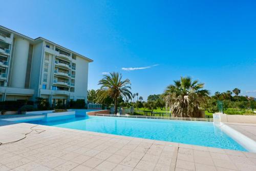 Antibes Les Pins - Apt 4 Per - Parc Exflora - Pool in Avenue de Cannes