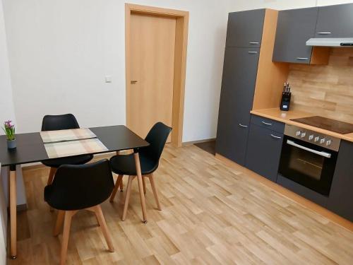 廚房, Ferienwohnung König (Ferienwohnung Konig) in 阿倫策/阿爾特馬克