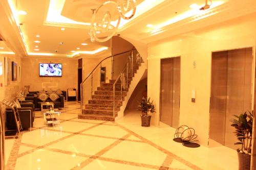 Lobi, Montreal Naif Hotel in Dubai