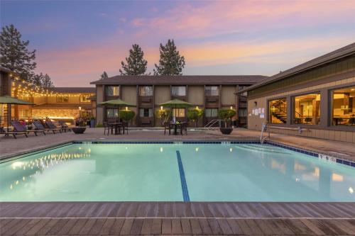 ทัศนียภาพ, Best Western Plus Truckee-Tahoe Hotel in ทรักกี (CA)