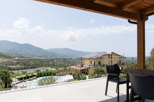 Agriturismo L'Oasi in Церасо