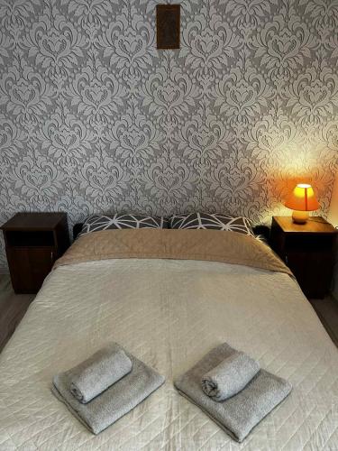 1 double bed, 2 sofa beds