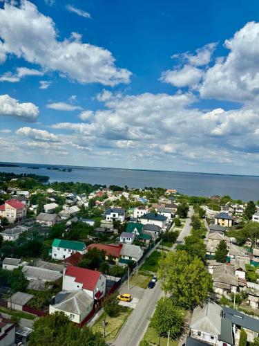 Ремонт 2025 року! Дві спальні! Неймовірний вид з вікна! Новий будинок! Центр міста, світло не вимикають, Čerkasy (fotografie 3)