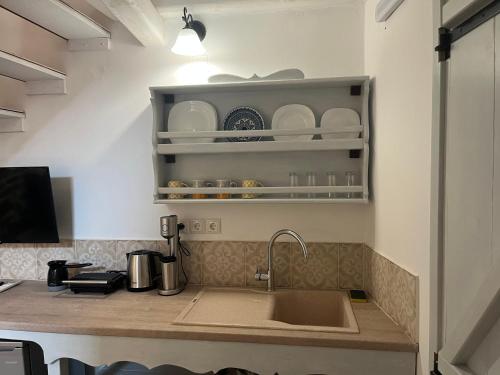 Rodakas Rooms-Dafni in Nea Koutali