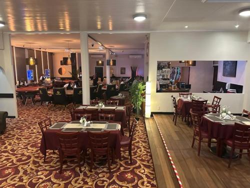 The Golden Truly Hotel & Casino in Noord